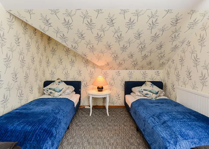 Vakare * פלאנגה